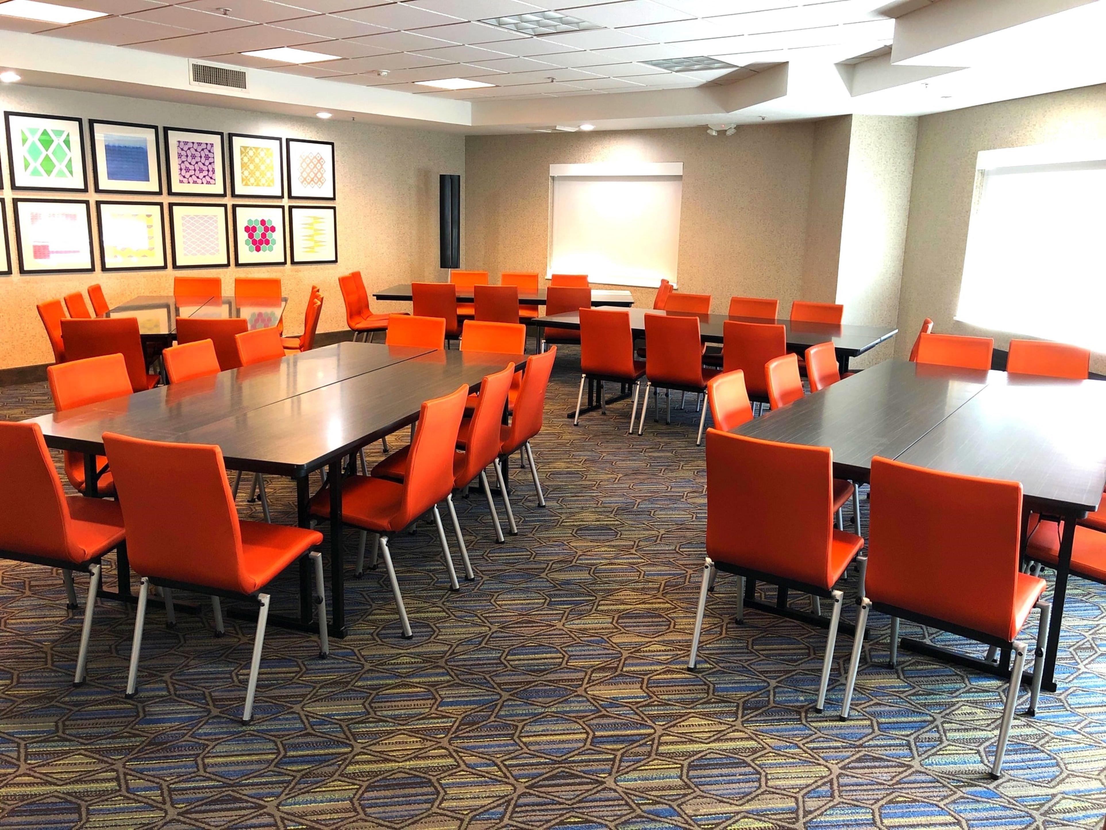 Holiday Inn Express Hotel & Suites Marina By Ihg Zewnętrze zdjęcie