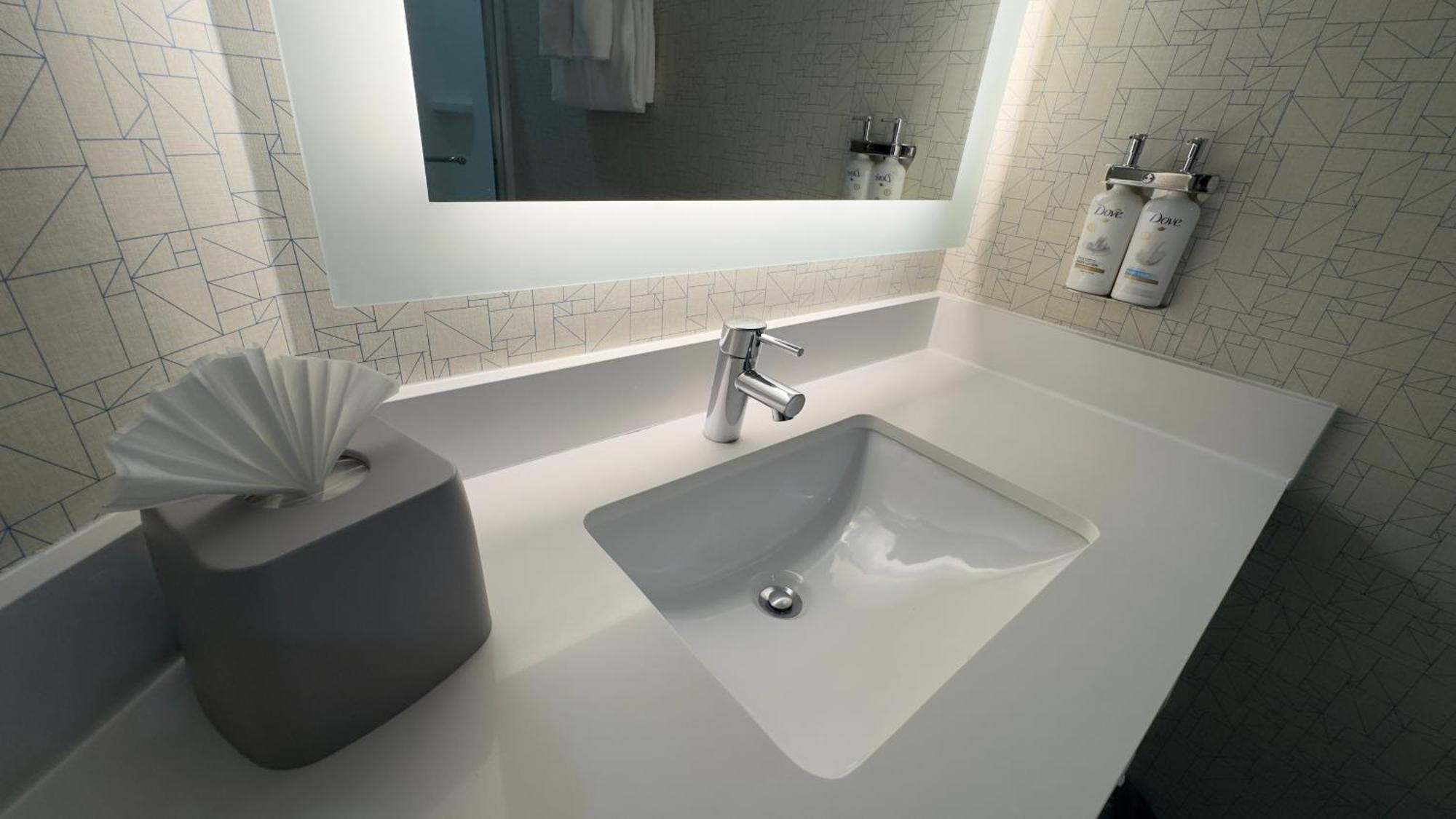 Holiday Inn Express Hotel & Suites Marina By Ihg Zewnętrze zdjęcie